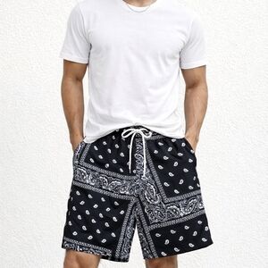 SHEIN Men’s Paisley Bandana Shorts Black White Streetwear Size L Summer